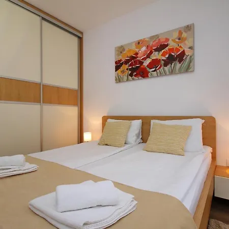 Apartment Time Out Zuti Zlatibor